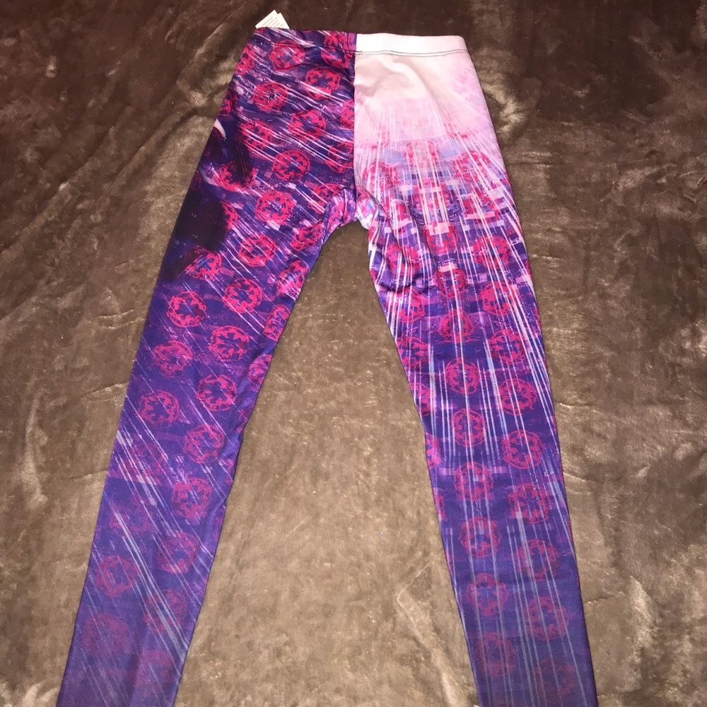 Star Wars Darth Vader Disney Pop Art Leggings NWT - Picture 4 of 4